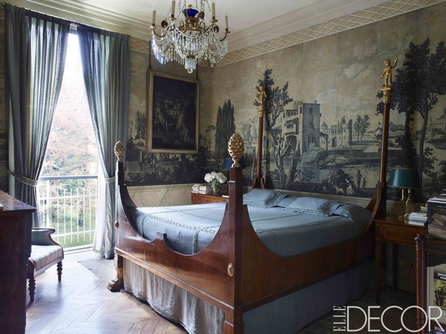 An Old Milan Apartment Now Revels in a Maximalist Décor