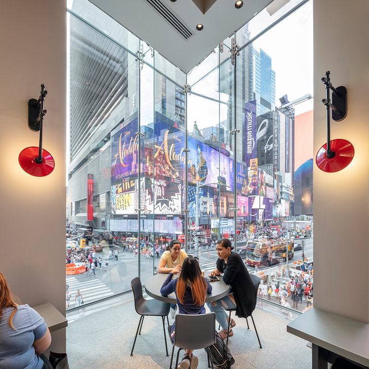 McDonald’s Times Square’s Store’s Innovative Design