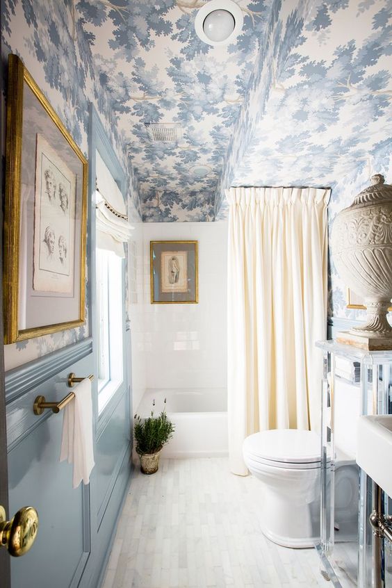 Fabulous Bathroom Wallpapers For A Stylish Upgrade