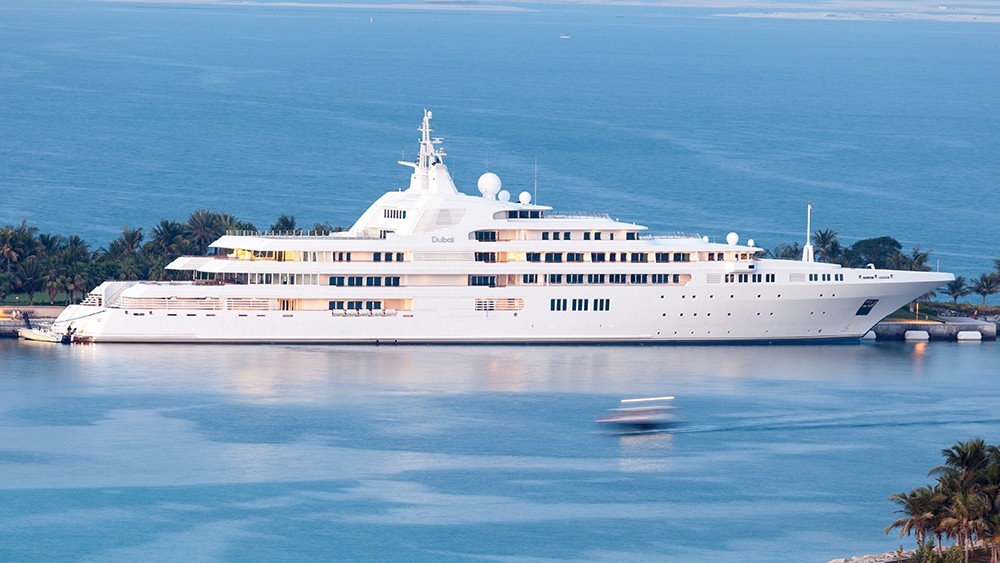 Luxury Yachts The World's Largest Vessels that Shocked the Industry 2