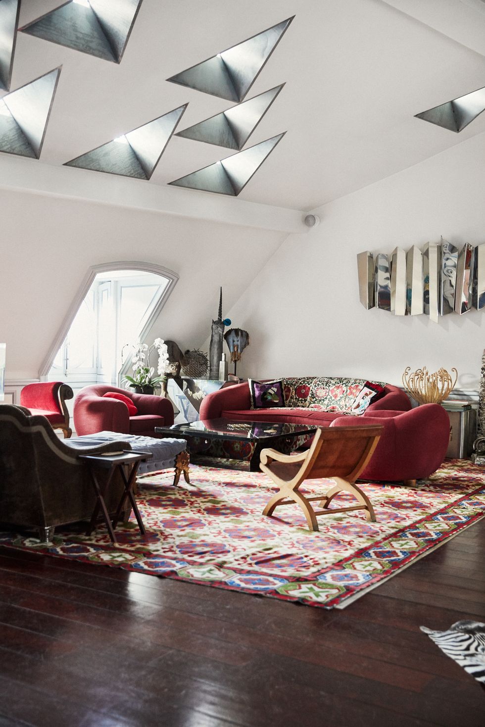 Celebrity Lifestyle Step Inside Christian Louboutin's Parisian Home (2)