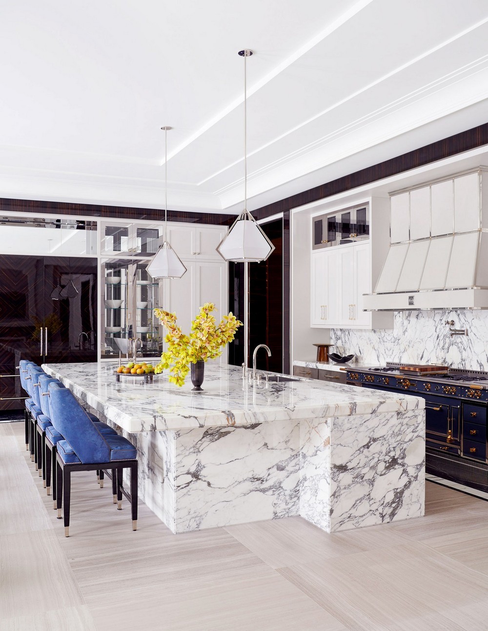 Marble Used as Decor Weapon of Choice by Top Interior Designers 5