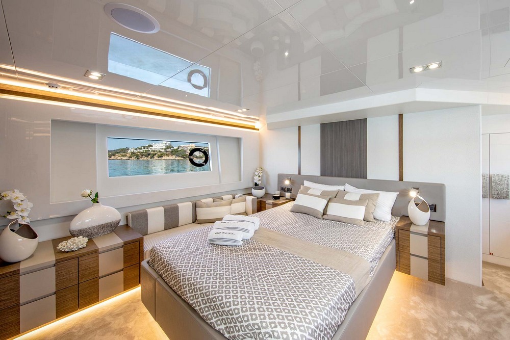 Recollect 4 Striking Luxury Yachts Interiors Decorated by Kelly Hoppen 3