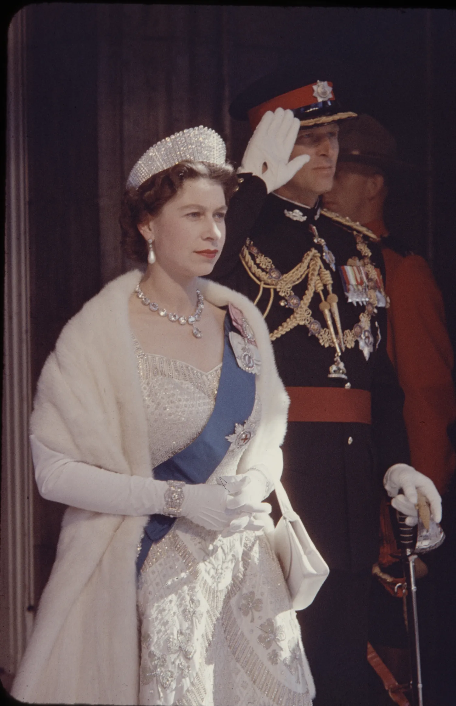 The Jewels Of The Queen: The Jewellery That Elizabeth II Received From Prince Philip 