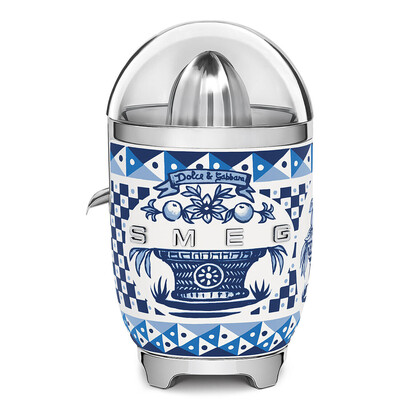 SMEG X DOLCE & GABBANA Blue Mediterranean Collection Juicer as seen in the PullCast Blog