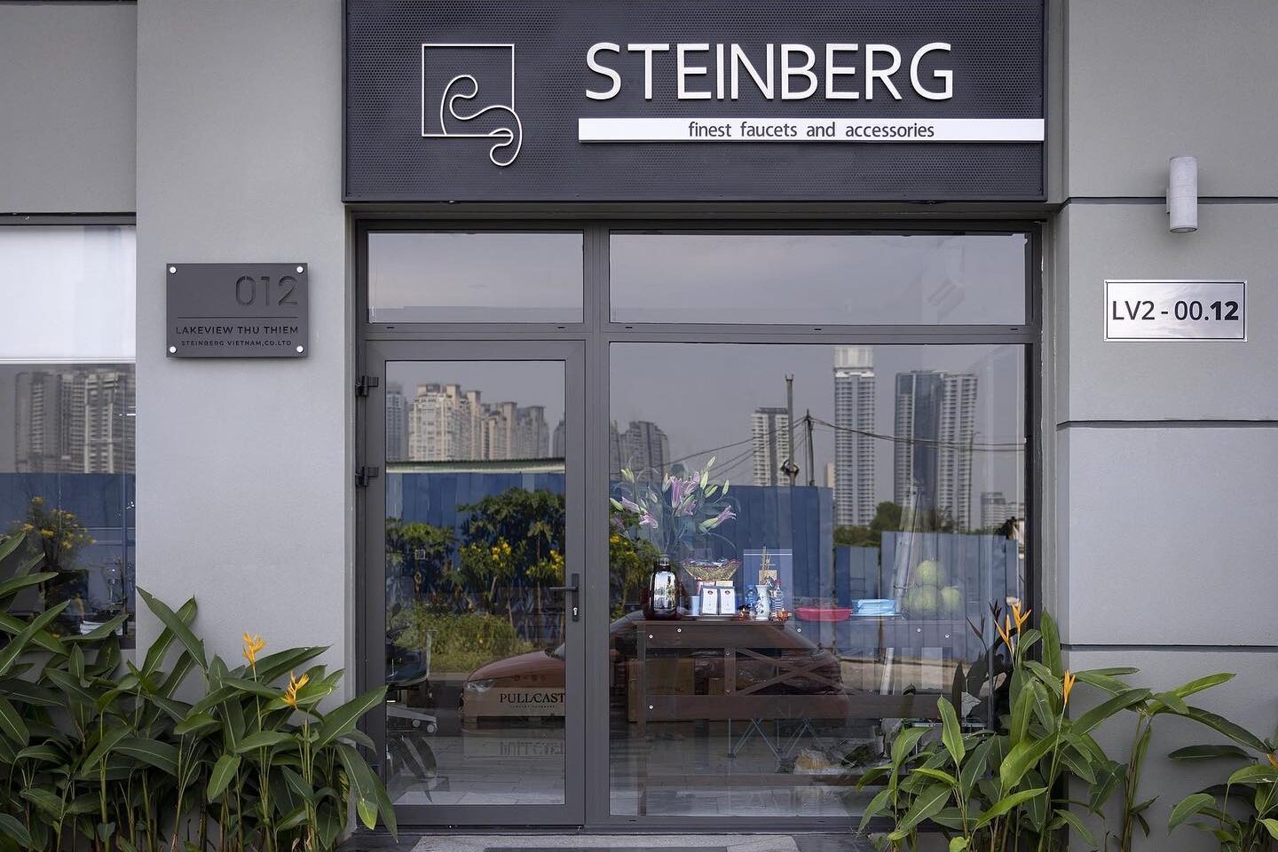 STEINBERG VIETNAM: ELEVATING INTERIORS WITH GLOBAL COLLABORATIONS